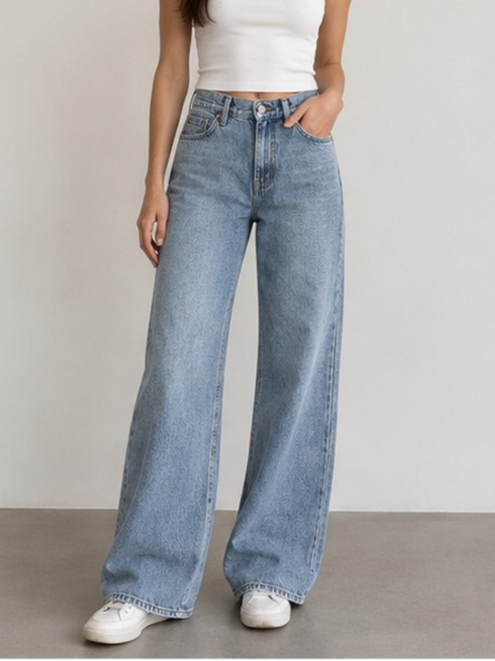 Levi's Ribcage Wide Leg Jeans 
Joli Thorax Jambe Large